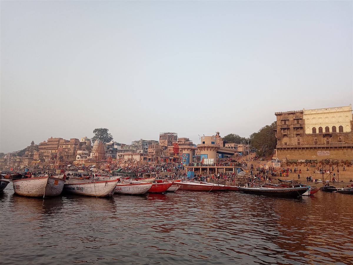 Dashashwamedh Ghat evening aarti