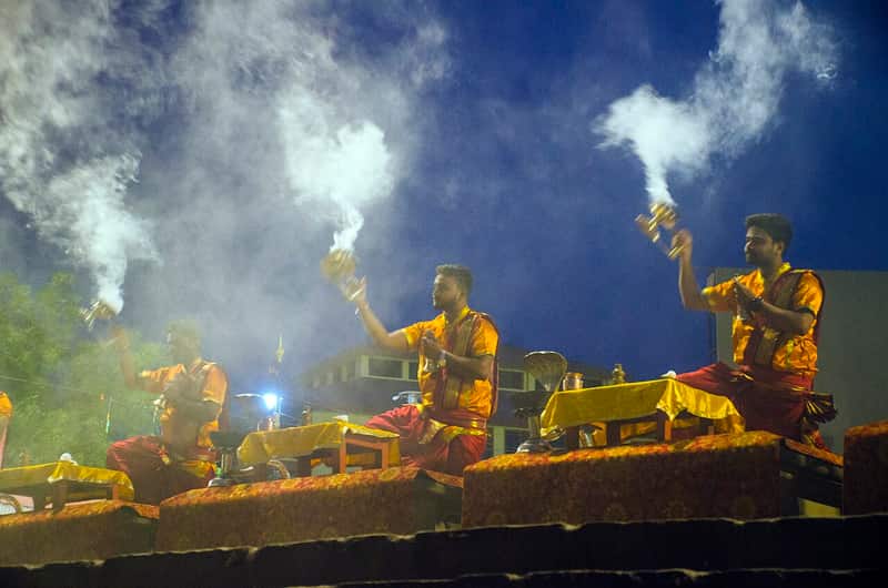 Crowds and lamps during Maha Shivratri at Assi Ghat