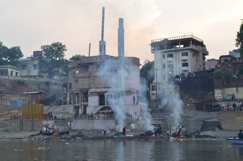 Harishchandra Ghat — 11