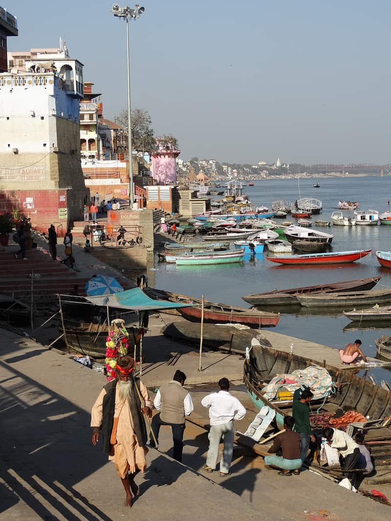 The dense lanes and temple clusters behind Man Mandir Ghat
