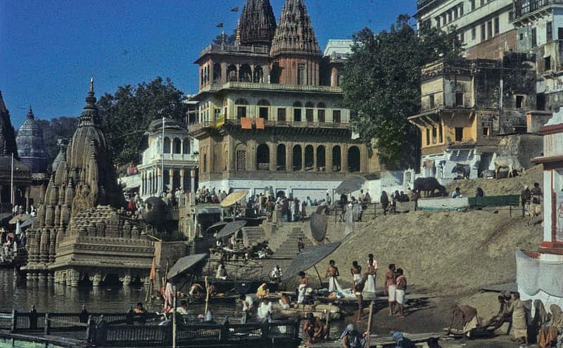 Rituals by the Ganga during the mourning period