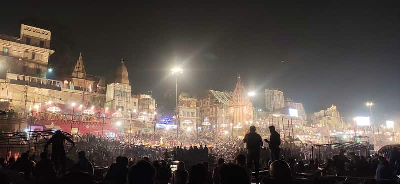 Evening calm on the deserted steps of Nand Ghat